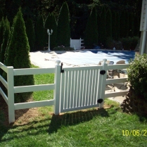 3-Rail-Ranch-Fence-with-Tight-Spaced-Picket-Gate-for-Pool-Code