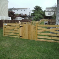 6-board-Estate-Wood-Fence-with-Convex-Board-Gate
